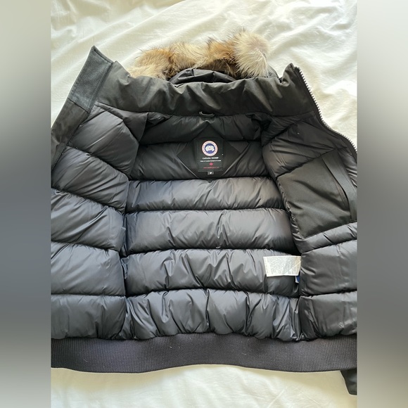 Canada Goose Black Borden Bomber Puffer Jacket - Picture 4 of 14